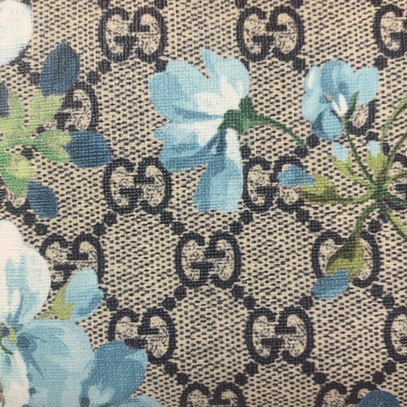 Gucci GG Supreme Blooms Zippy Wallet Rare Blue w/Red Leather Interior - Picture 6 of 17